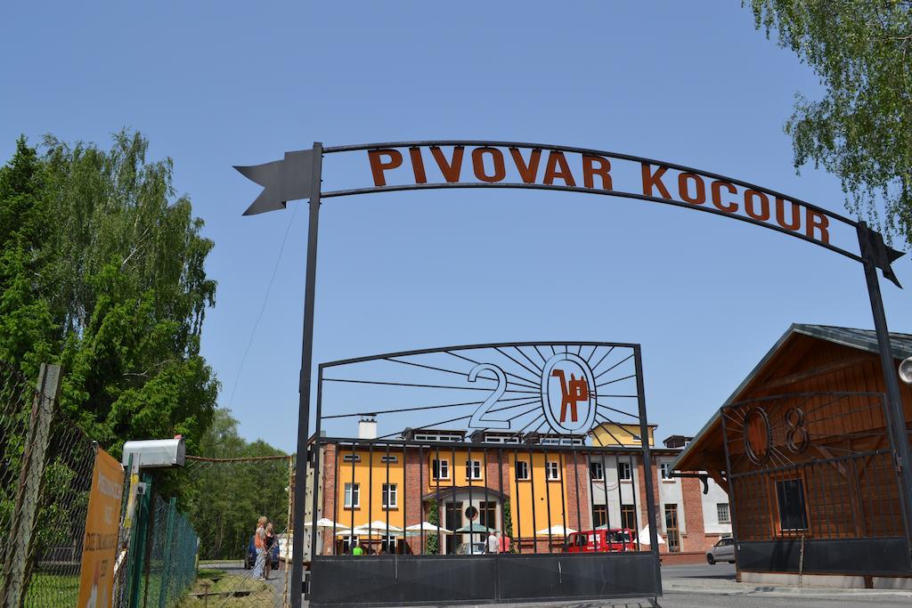 וארנסדורף Pivovar Kocour מראה חיצוני תמונה
